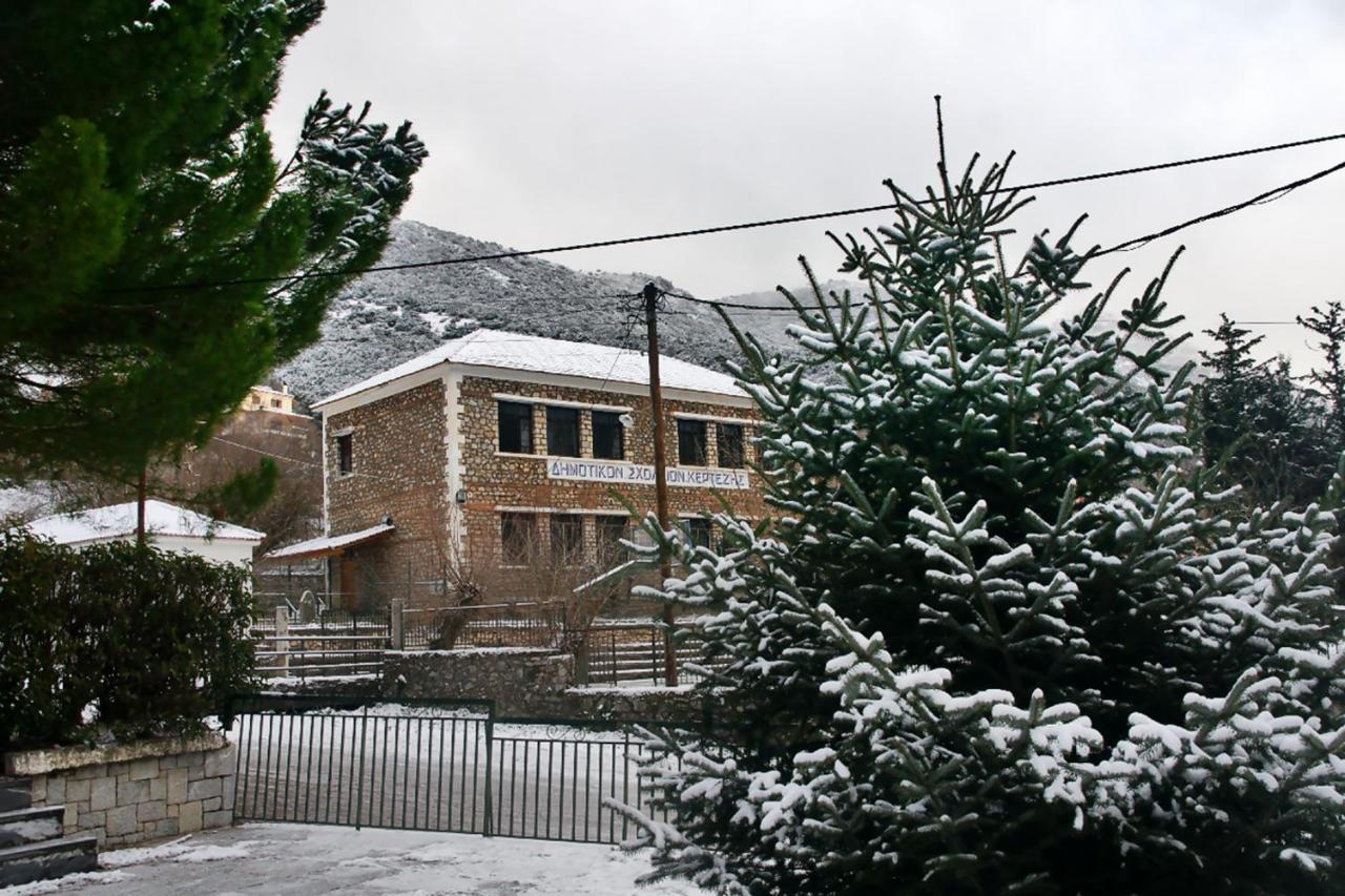 Chalet Coquelicot Καλάβρυτα Εξωτερικό φωτογραφία